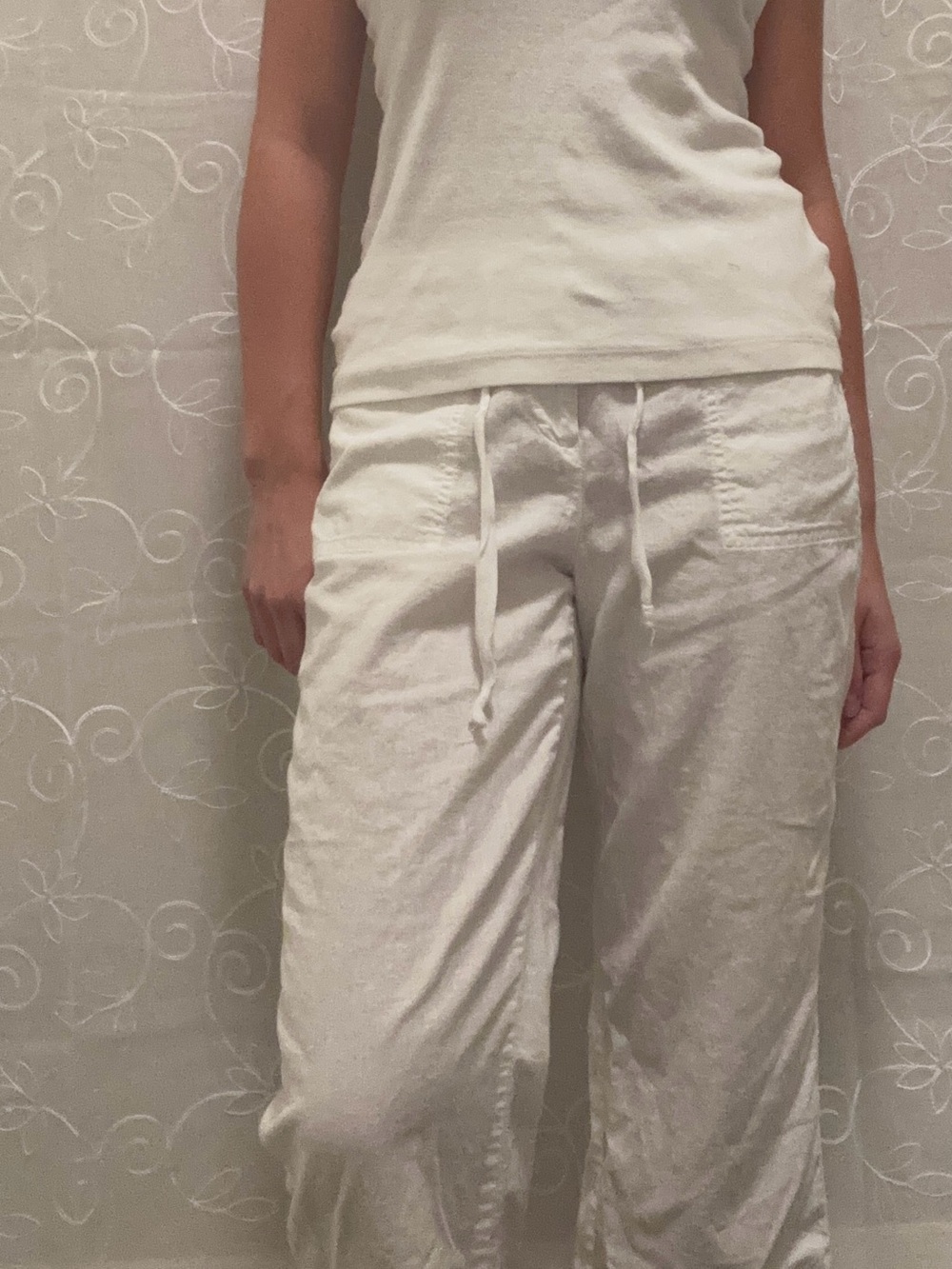 Jones New York Sport Women's Cropped White Pants Size 6